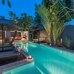 Kembali Villas
